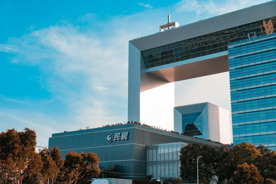 醫療科技法規跟上國際腳步的示意，呼應台灣借鏡介面不決策設計邏輯的期待